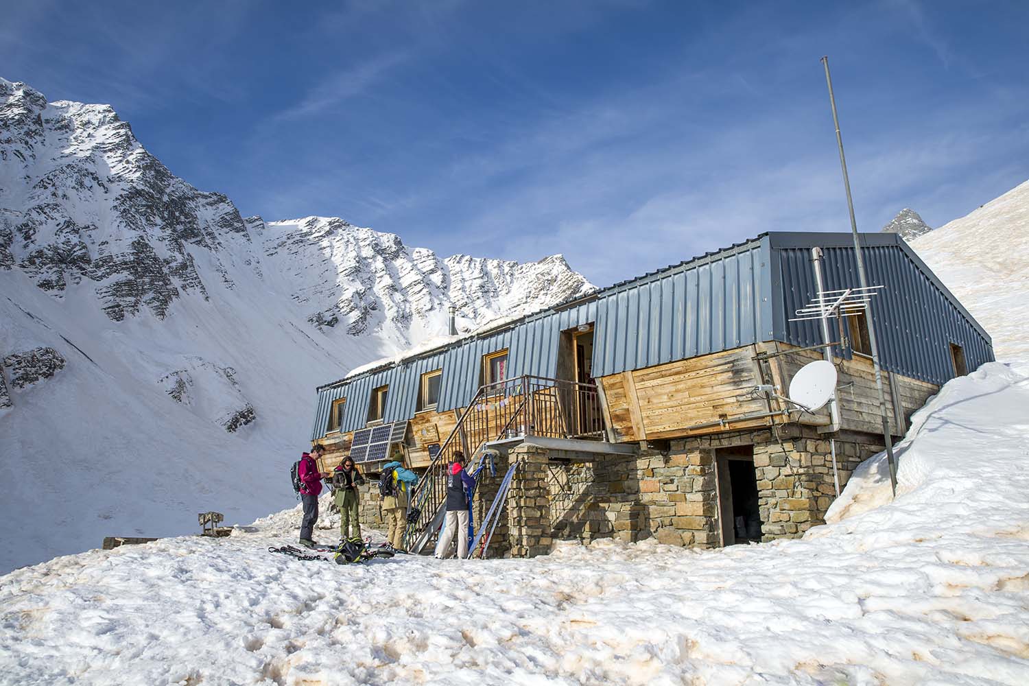Refuge des Aiguilles d'Arves - Valloire